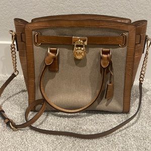 Authentic Michael Kors Handbag and zippered wallet with dust bag